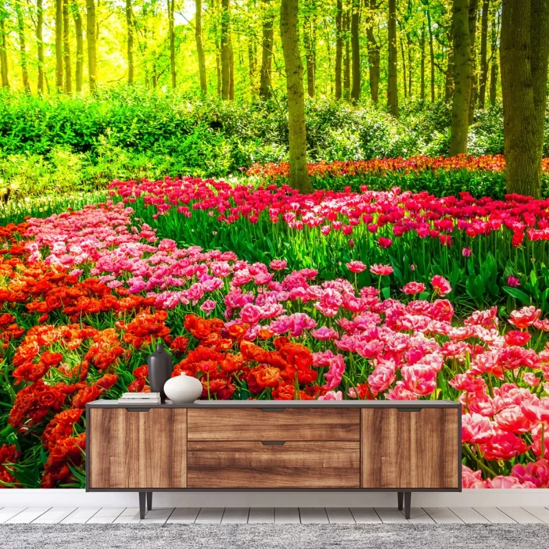 Fototapete lebendiger tulpengarten in voller blüte – Wallnifity®