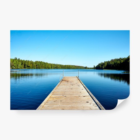 Fototapete ruhiger steg am see mit waldspiegelung – Wallnifity®