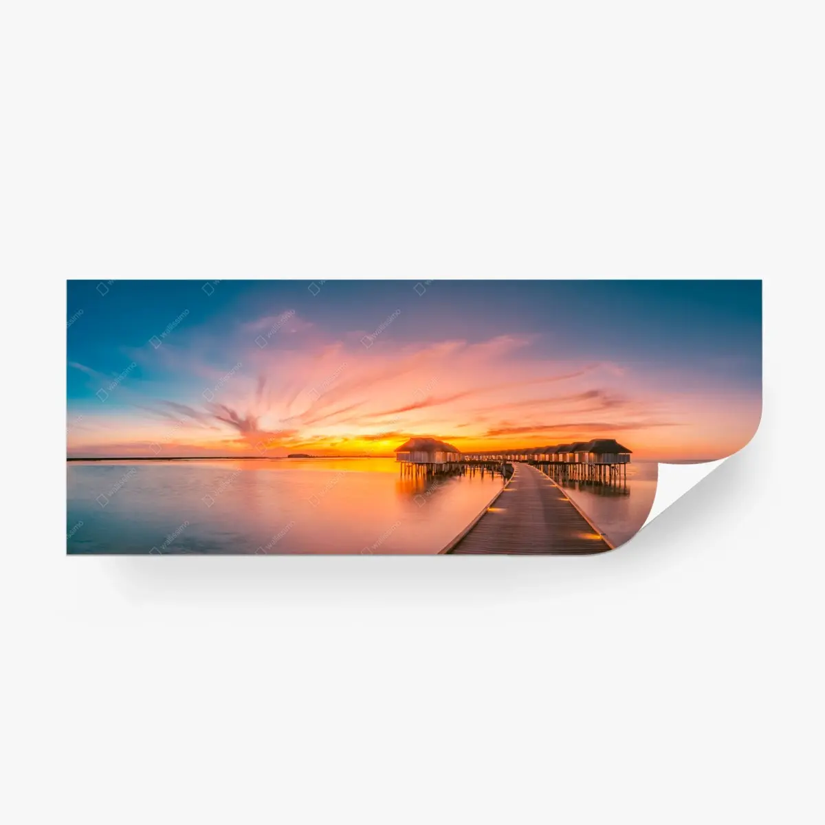Fototapete sonnenuntergang über wasserbungalows und hölzernem steg – Wallnifity®