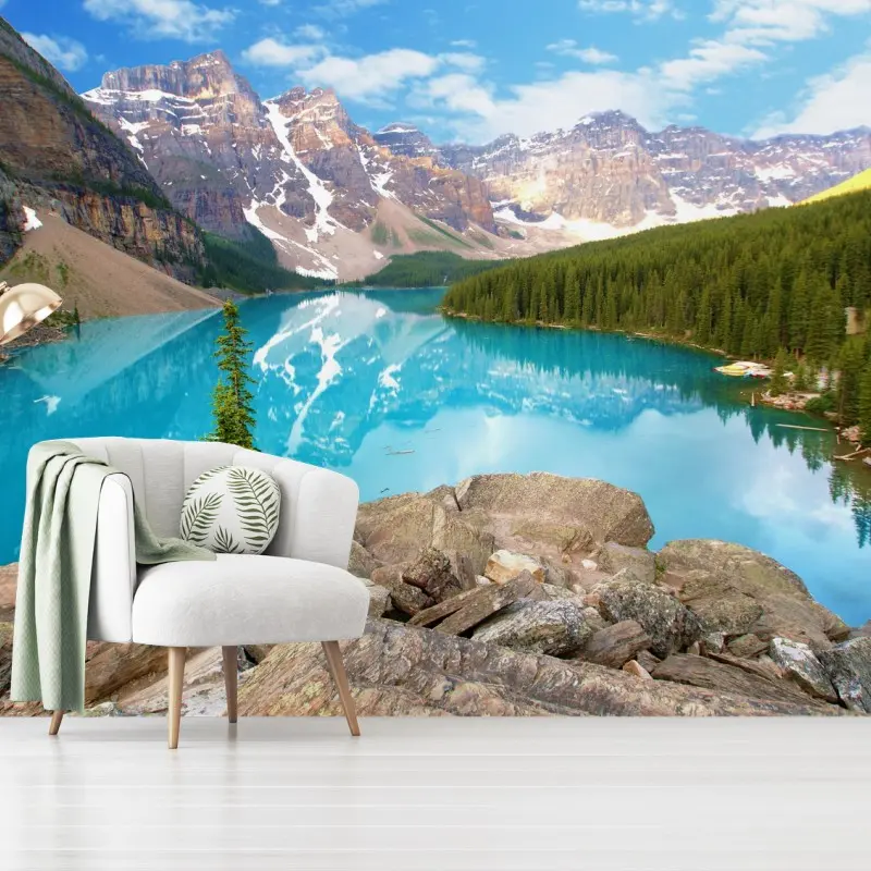 Fototapete türkisblauer bergsee mit kiefernwald – Wallnifity® Fototapete türkisblauer bergsee mit kiefernwald – Wallnifity®