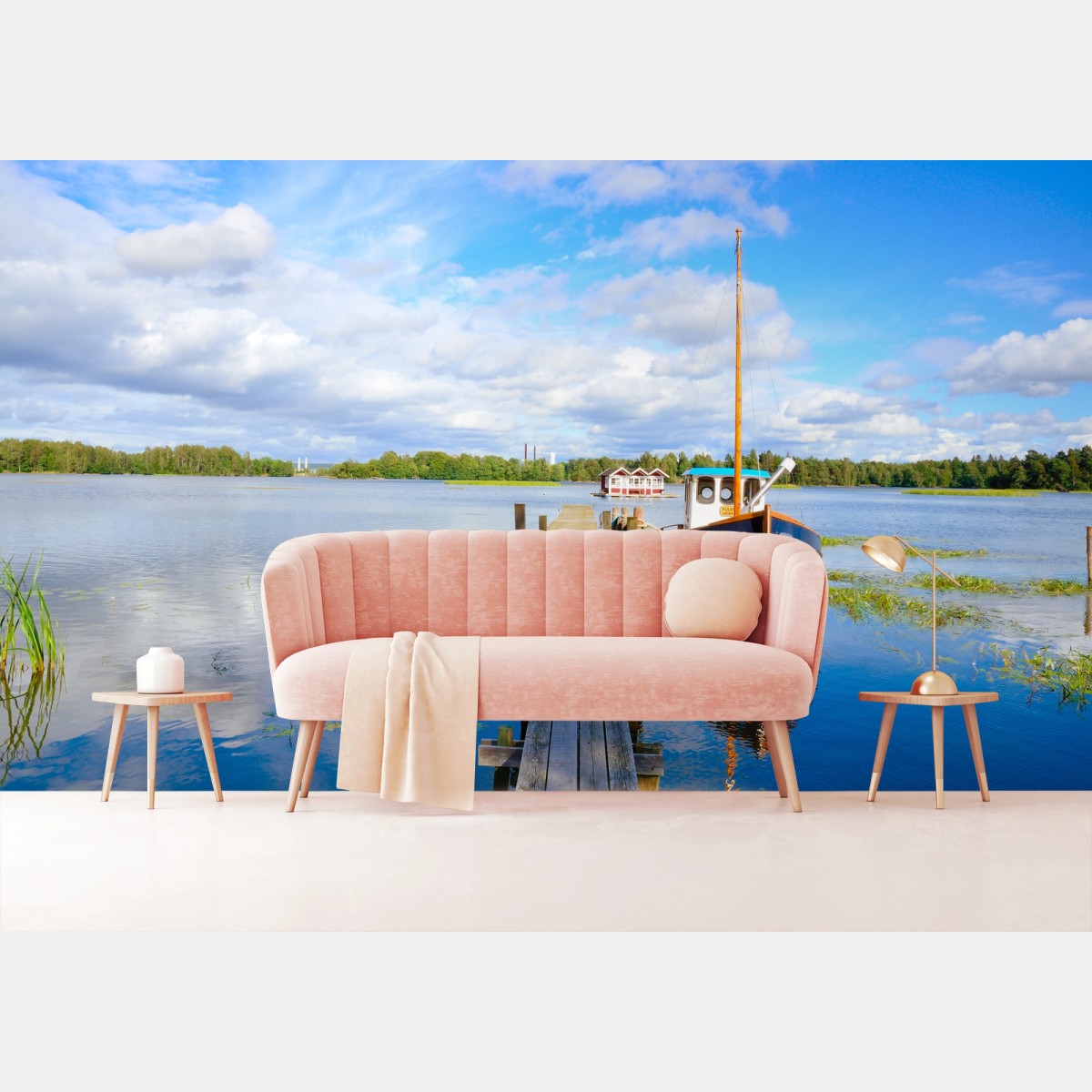 Fototapete friedliche seenlandschaft mit boot am steg – Wallnifity®