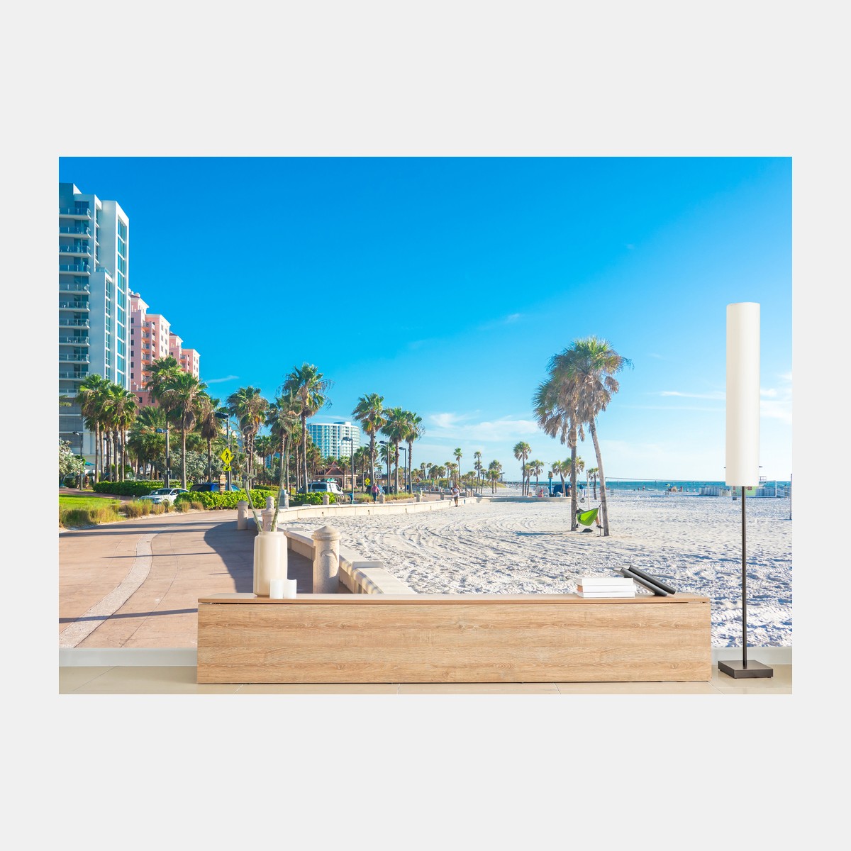 Fototapete sonniger palmenstrand mit promenade – Wallnifity®