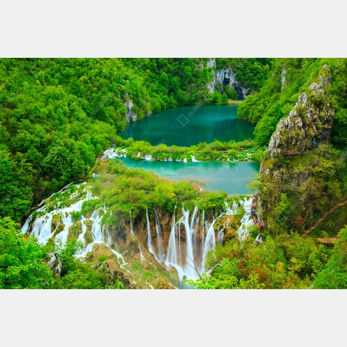 Fensteraufkleber üppiger wasserfall und türkise seen – Wallnifity® Fensteraufkleber üppiger wasserfall und türkise seen – Wallnifity®